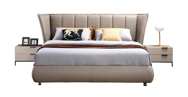 Modern Italian Leather Bed With Wooden Frame